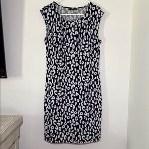 APT. 9 women’s Abstract Animal Print Jersey Shift Size Large Sleeveless Dress‎